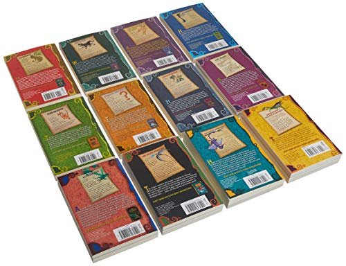 How to Train Your Dragon: The Complete Series: Paperback Gift Set