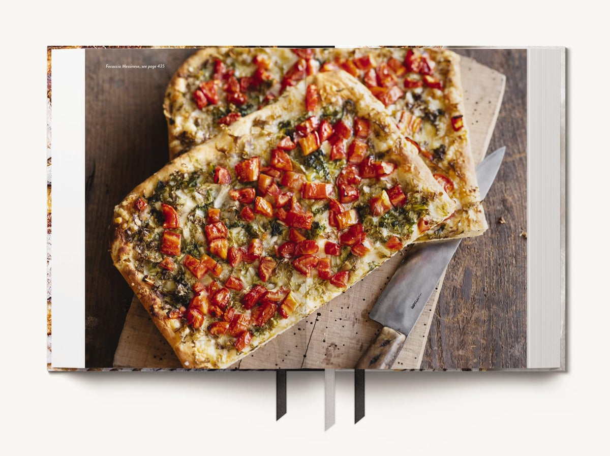 Bread: The Ultimate Cookbook (Ultimate Cookbooks)